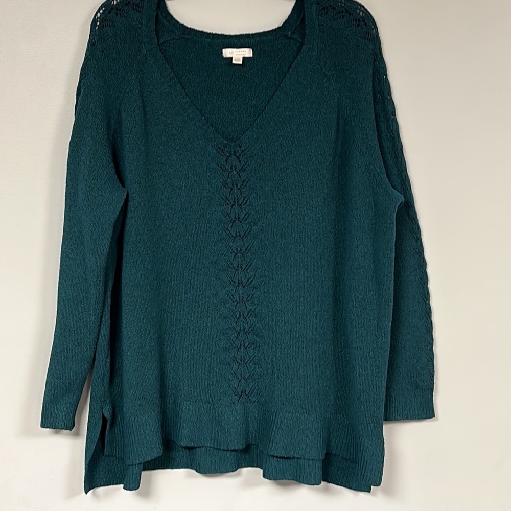 LC Lauren Conrad Beautiful deep teal Pullover Sweater, longer in back, XXL